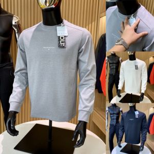Mens Casual round Neck Long Sleeve T-shirt Breathable Quick Dry Laser Punched Standard Fit Youth Fashion Autumn New Arrival