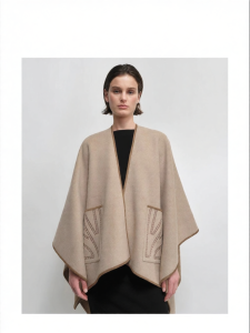 V-Neck Shawl Overcoat Double-sided Contrast-color Wool Silk