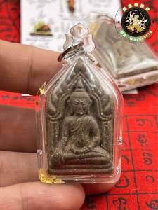 Thai Amulet 无止境的富裕坤平佛|帕阿赞芭玉|Phra Khun Paen Lang Phra Sivali OmBaht Seur Non Kin 佛历 B.E.2568|Wat SaiNgam Suphanburi|限量 1188 尊