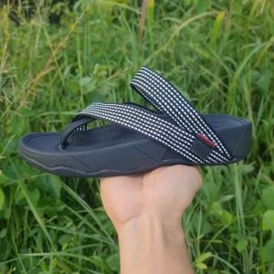 FitFlop Sling สีมาไหม่ลา รองเท้าแตะสุขภาพใส่นุ่มสบาย คุ้มค่าเกินราคา UE Online Shop