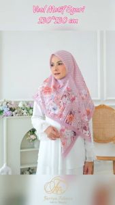Azara Hijab Segiempat Oskara Voal Miracle Motif UK 110x110cm Metal Logo Kemasan Pouch Premium