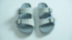 Christian Bale Olin Sandal flat platform Cewek cantik sendal selop Wanita casual motif kekinian