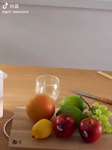 Fridge water dispenser