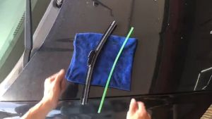 【2Pcs】Perodua Bezza Front Windscreen Wiper Bezza Silicone Soft Wiper Windshield Wiper Bezza Wiper SF14 SF21