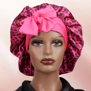 Silky ซาติน Sleep Bonnet เสือดาวพิมพ์ปรับ Tie Band ผมสําหรับผมหยิกธรรมชาติ Night Shower Bonnet 1 PC