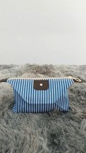 Tas Kosmetik Serbaguna Motif Garis Belang Waterproof Organizer-BK6010