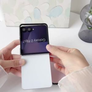 Ốp Lưng Da Cao Cấp Màu Trơn Mờ Cho Samsung Galaxy Z Flip 8/7/6/5 - Vỏ Chống Sốc Tương Thích Với Zflip7 FE