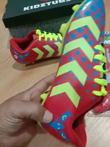 Paket Komplit Sepatu Bola Anak KIDZTUBS