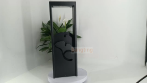 Đèn Trụ Cổng Cao Cấp Hình Lá Thiết Kế Kim Loại Cắt CNC Tinh Xảo