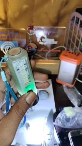 Senter LED Super Terang Tahan 4 Jam 6 Mode Cahaya 200 Lumens Super Terang LED Flashlight 520C Senter Tangan | TOKO SINAR AUDIO