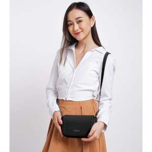 TAS GRENOBLIA BLACK MASALA OSSIAN BLACK SOPHIE MARTIN