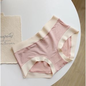 P006F Premium Modal Cotton Seamless Panties Comfortable Mid Waist Underwear Breathable Briefs Seluar Dalam Wanita 高质量无痕无感轻肤棉质内裤
