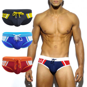 UXH Khối Màu Tam Giác Quần Bơi Cho Nam Thoải Mái Phù Hợp Với Chất Liệu Polyester Spandex Thi Đấu Thiết Kế Đúng Cho Người Bơi Trẻ Trung