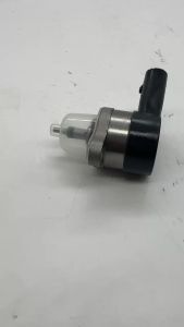 0281002698   Rail Fuel Pressure Control Valve DRV A 6110780549 6110780549 281002698   For-Benz C-Class V-Class Sprinter Vit