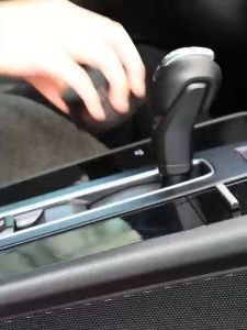 T28 360 ° Rotatable Vacuum Car Phone Holder For Foldable Magnetic Vacuum Adsorption Car Bracket