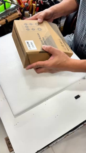 Box Live Stereo Cao Cấp DG4 Mini 24 Bit Công Nghệ Chống Ồn Tặng Kèm Dây Jack Kết Nối Có Bluetooth iảm tối đa tạp âm giúp giọng của bạn luôn trong trẻo và nổi bật