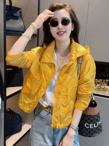 YOUFAN | Loose Fitting Slim Hooded Short Jacket For Petite Women