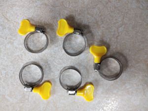 đai xiết cổ dê inox cao cấp có tay vặn bằng nhựa rất thuận tiện xiết được các ống phi 18 đến 32mm giá 3k/c