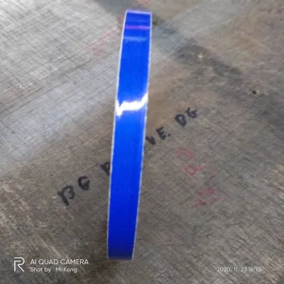 สติ๊กเกอร์เส้นสะท้อนแสง แถบสติกเกอร์ ใช้ติดรถยนต์ มอเตอร์ไซค์ ขนาด 1cm x 100cm สะท้อนจริง สะท้อนจัง ไม่จกตา (เกิน1เมตร ตัดยาวเป็นชิ้นเดียวกันค่ะ)