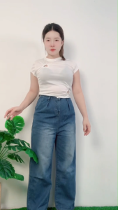 ชุดเซ็ตคูล ๆ แฟชั่น เสื้อยืดลายหัวใจผ่ารู ทรงสวยเริ่ดมาก