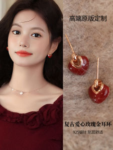 Red Love Heart New Years Drop Glaze Pure Silver Needle Earrings Womens Fashion Jewelry Fresh out Original Design Luxury Small Audience
