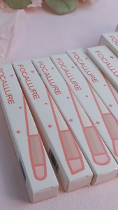 FOCALLURE FA356 Multifunctional Makeup Brush – Portable Travel Foundation Blush & Eyeshadow Beauty Tool