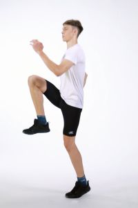 Spandex กางเกงรัดกล้ามเนื้อขาสั้น ช่วยซัพพอตต์กล้ามเนื้อ ลดการเกิดตะคริว ป้องกันขาเสียดสี เนื้อผ้ากระชับ ไม่ย้วย  สีดำ S001SF