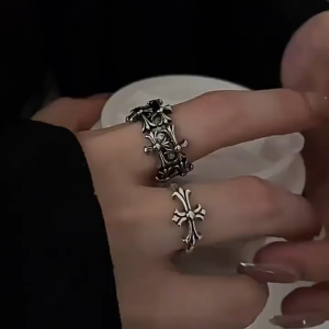 😻 สินค้าใหม่ แหวนคู่รัก รับปรับขนาด เครื่องประดับ เพชรเทียม ระหว่าง 67 บาท 😻