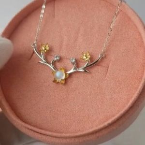 Rosenmarry/ สร้อยคอพลอยมูนสโตนเลือปฟ้าแท้ ตัวเรือนเงินแท้ จัดส่งฟรี RN064 พลอยแท้เสริมดวง ของขวัญ