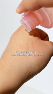 TONER WAJAH MADAME GIE 2% NIACERA ESSENCE TONER 100ML PENCERAH DAN PELEMBAP WAJAH