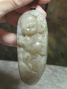 Premium Nephrite whitish caramel brownish Laughing Buddha Jade handheld/large pendant (with certificate) 和田玉且末糖白笑佛弥勒佛手把/大吊坠(带证书)