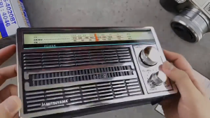 RADIO MITSUYAMA AC/DC MS-4020 PORTABLE INTERNATIONAL 2 BAND FM - AM ANTIK CLASSIC JADUL SERI : 4046