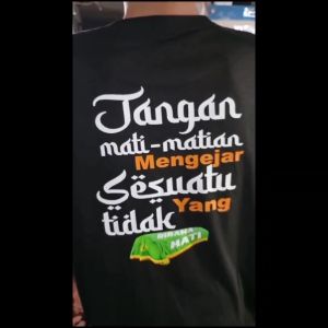 Kaos Pria Lengan Panjang Mengejar Sesuatu Distro Katun TC 30s Premium Tshirt Terbaru Murah