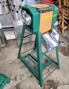Rangka Parut kelapa/singkong(mesin&dinamo)