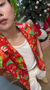 ต้อนรับเทศกาล Christmas รวมเสื้อฮาวายตรีมคริสมาสต์ ผ้าไหมอิตาลี หลายสี รอบอก 40-56นิ้ว