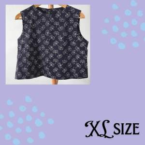 ❤️❤️New Lovely Black White Colour Batik Crop XL Size Top Sleeveless❤️❤️