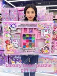 HECAN | Pixel World DIY Craft Kit