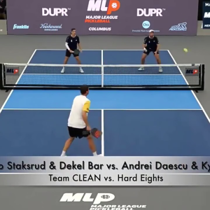 🇸🇬 [Ready Stock]children pickleball Paddles kids Carbon Fiber and Graphite Face Non-Slip Grip USAPA Approved