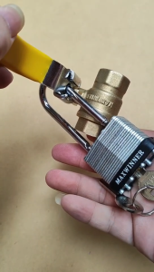 Heavy Duty Brass Ball Valve With Lock For Water Meter Copper Gate Valve Water Meter Front