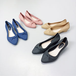 Azgalery SPT-62 Sepatu Wedges Heels Wanita Korean Style Women Flat Shoes Kasual PVC Polos Trendy COD