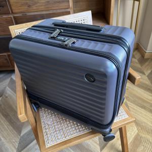 ธุรกิจระดับไฮเอนด์ 18 นิ้วกระเป๋าเดินทางคอมพิวเตอร์เที่ยวบินกรณี Anti-Scratch สวมใส่กระเป๋าเดินทางสําหรับผู้ชายและผู้หญิง