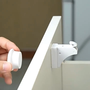 Bộ khóa vô hình từ tính dùng cho ngăn kéo bàn cánh tủ cá nhân (01 khóa nam châm kèm 4 chốt)