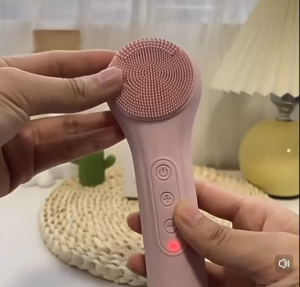 45℃ Constant Temperature Deep Cleansing Facial Brush,Waterproof 3 Modes Magnetic RechargeableDeep Cleaning& Massage