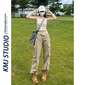 Lucky Stars กางเกงคาร์โก้สีกากี - ทรงกระบอกใหญ่ - ขอบเอวสกรีนพับได้ - สุดเท่สไตล์วินเทจ หญิงใส่