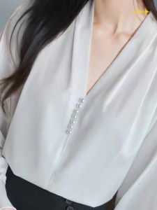 AMMIN 2024 Autumn new Pearl V-neck Fashion Natural Drop Satin chiffon blouse Womens Korean style Fashion white long sleeve commuter elegant Blouse