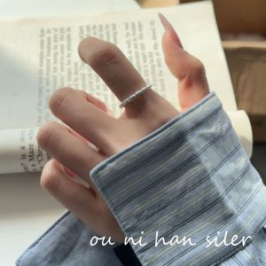 S925 Pure Silver Twisted Ring Womens Minimalist Fashion Hip Hop Sweet Plain Band Geometric Index Finger Ring Jewelry