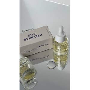 小红书爆款Reverie补水舒缓精华液 20ml