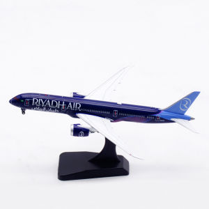 AV 1:400 Aircraft Model Alloy Riyadh Airlines Boeing 787-9 N8572c Detachable Landing Gear