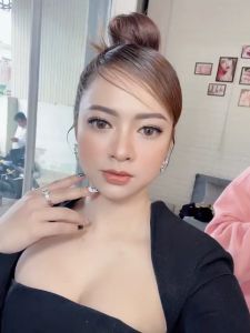 Kính Áp Tròng Hera Nâu Cam Viền Đậm 0 - 7 Độ HAZELNUT BROWN Nhập Khẩu Hàn Quốc Lens Cận 1 Ngày