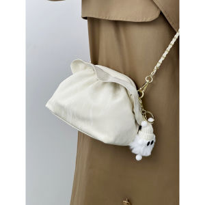 French Minority Cloud Ruched Clip Chain One-Shoulder Crossboby Bag Female 2024 New Arrival Fancy Western Style Small Bag